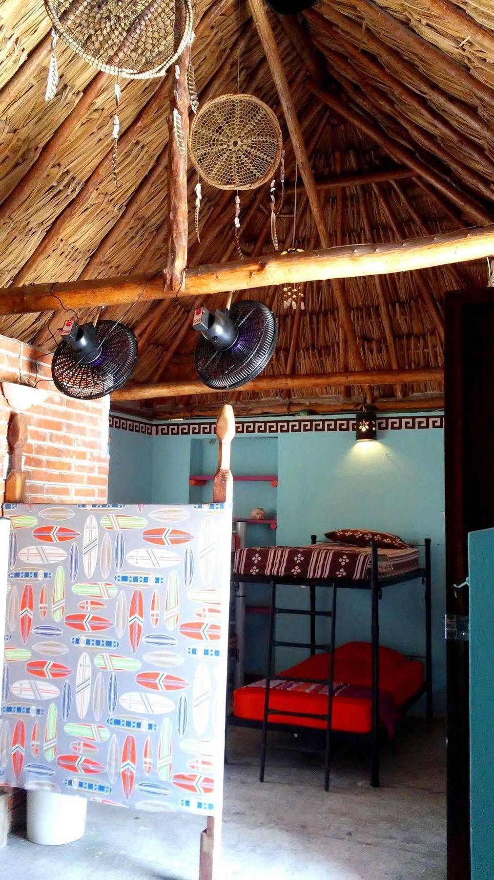 Mayan Hostel Канкун Екстериор снимка